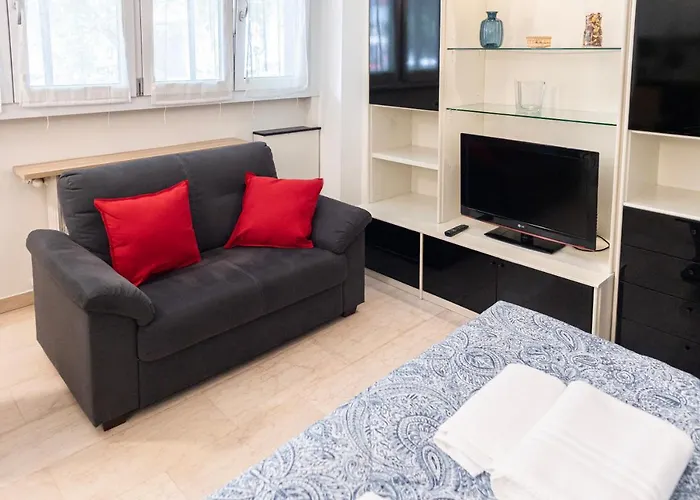 Accogliente Loft In Zona Monumentale/Cenisio